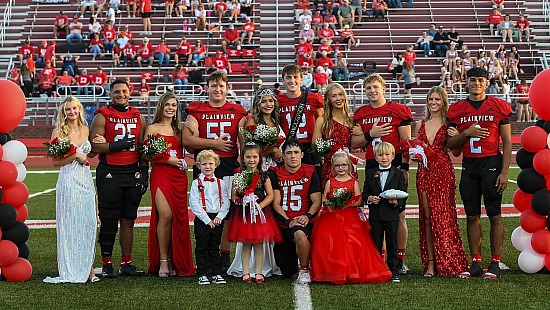 ACTION 9/19/25 - Plainview Football vs Davis (Homecoming)